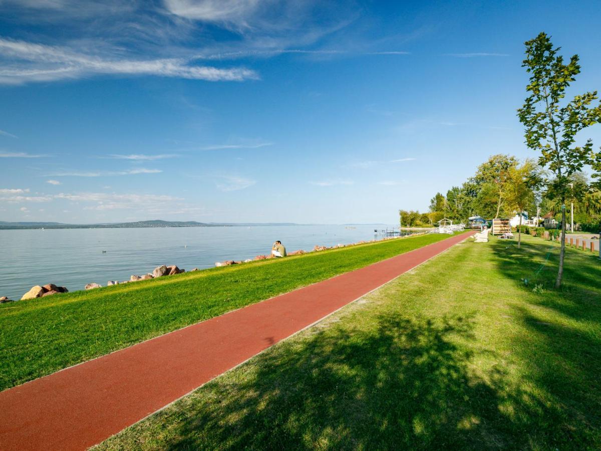 Holiday Home In Fonyod/Balaton 18566 Exteriér fotografie